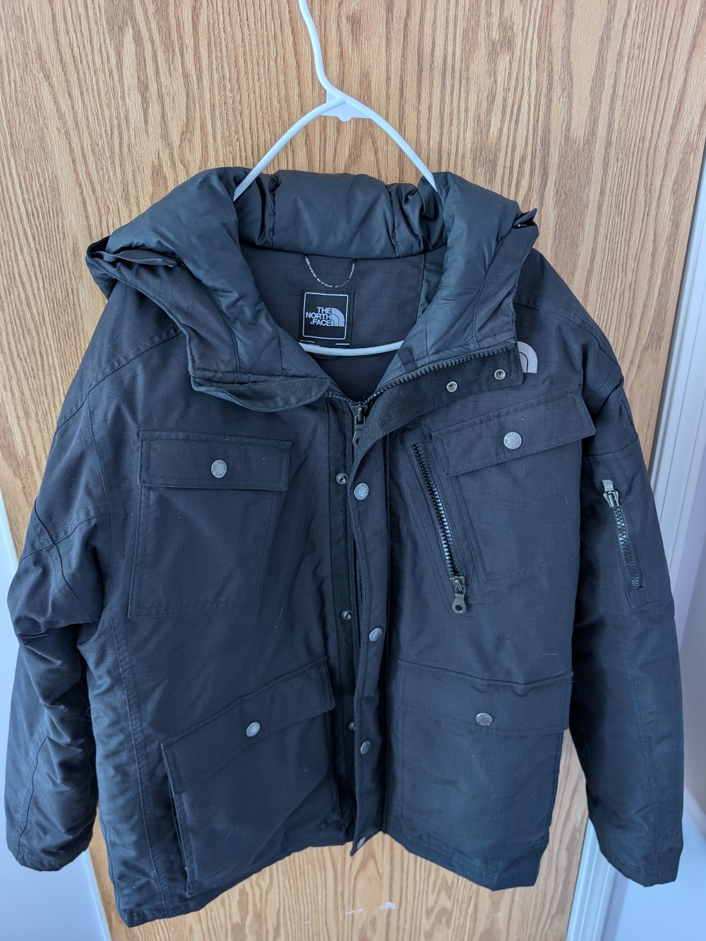 The North Face Black Men's Ski-Snowboard Insulated Jacket with Hood